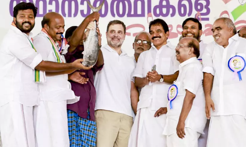 മധ്യേയിങ്ങനെ വലത് പിടിച്ചടക്കും! മധ്യമേഖലയിൽ ഇക്കുറി യു.ഡി.എഫ് നില മെച്ചപ്പെടുത്തും മധ്യേയിങ്ങനെ വലത് പിടിച്ചടക്കും! മധ്യമേഖലയിൽ ഇക്കുറി യു.ഡി.എഫ് നില മെച്ചപ്പെടുത്തും