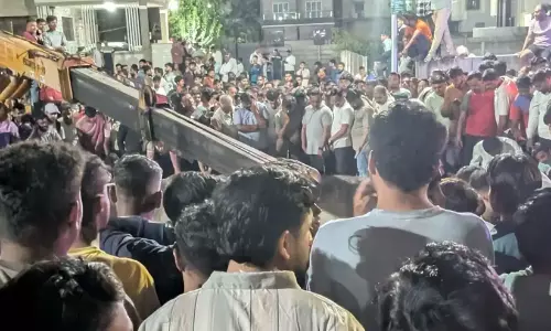 മഹാരാഷ്ട്രയിൽ കാർ കിണറ്റിൽവീണ് ഒരു കുടുംബത്തിലെ ഒമ്പതുപേർക്ക് ദാരുണാന്ത്യം