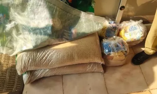 തൃശ്ശൂരിൽ കിറ്റ് കൊടുത്ത് വോട്ട് പിടിക്കാൻ ബി.ജെ.പി