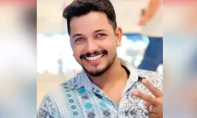 സംസ്ഥാനത്ത് വീണ്ടും അവയവദാനം; മസ്തിഷ്കമരണം സംഭവിച്ച കൃഷ്ണലാലിലൂടെ അഞ്ച് പേർക്ക് പുതുജീവന് സംസ്ഥാനത്ത് വീണ്ടും അവയവദാനം; മസ്തിഷ്കമരണം സംഭവിച്ച കൃഷ്ണലാലിലൂടെ അഞ്ച് പേർക്ക് പുതുജീവന്