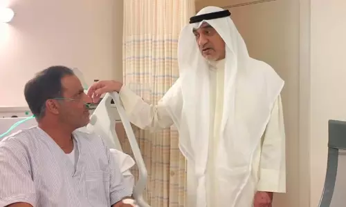 കുവൈത്തിൽ പരിക്കേറ്റവരെ മന്ത്രി സന്ദർശിച്ചു; രാജ്യസുരക്ഷ പ്രധാന മുൻ‌ഗണന