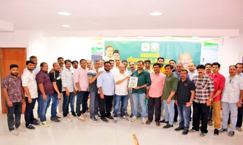 പ്ര​വാ​സ വേ​ദി​യി​ൽ ‘പു​തു​യു​ഗ കേ​ര​ള’ ദ​ർ​ശ​നം;   റി​യാ​ദി​ൽ യു.​ഡി.​എ​ഫ് 2026 മാ​നി​ഫെ​സ്​​റ്റോ പ്ര​കാ​ശ​നം