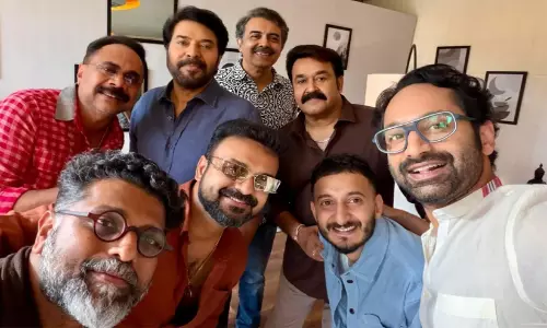 വൈറലായി ആ താര സെൽഫി; ഫഫക്കൊപ്പം നിരന്ന് പേട്രിയറ്റ് ടീം