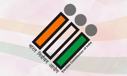 തെരഞ്ഞെടുപ്പ്; കേരളം ഉൾപ്പെടെ സംസ്ഥാനങ്ങളിൽനിന്ന് ഇതുവരെ കമീഷൻ പിടികൂടിയത് 650 കോടിയുടെ അനധികൃത വസ്തുവകകൾ തെരഞ്ഞെടുപ്പ്; കേരളം ഉൾപ്പെടെ സംസ്ഥാനങ്ങളിൽനിന്ന് ഇതുവരെ കമീഷൻ പിടികൂടിയത് 650 കോടിയുടെ അനധികൃത വസ്തുവകകൾ