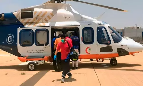 റി​യാ​ദ് കി​ങ്​ ഫ​ഹ​ദ് മെ​ഡി​ക്ക​ൽ സി​റ്റി​യി​ലേ​ക്ക് ആ​ദ്യ​മാ​യി എ​യ​ർ ആം​ബു​ല​ൻ​സ് വ​ഴി ഹൃ​ദ്രോ​ഗി​യെ എ​ത്തി​ച്ചു