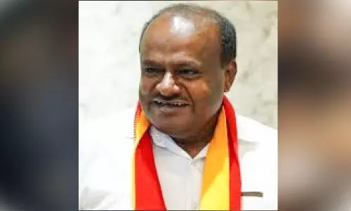 കർണാടകയിലെ പദ്ധതികൾ മുഖ്യമന്ത്രി തടസ്സപ്പെടുത്തുന്നു -കുമാരസ്വാമി