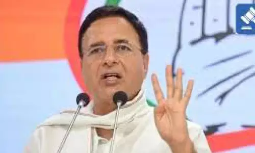 ബി.ജെ.പിക്ക് കന്നഡ വിരുദ്ധനയം -രൺദീപ് സിങ് സുർജേവാല