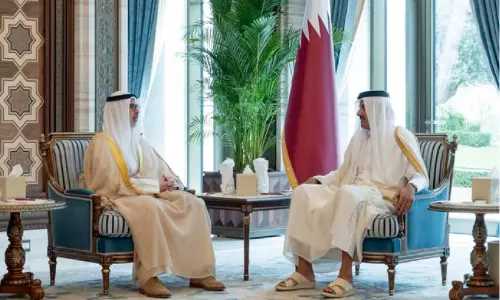 ഖ​ത്ത​ർ അ​മീ​ർ-കു​വൈ​ത്ത് വി​ദേ​ശ​കാ​ര്യ മ​ന്ത്രി കൂ​ടി​ക്കാ​ഴ്ച