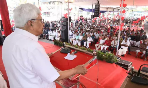 കോൺഗ്രസ്‌ ഗാരന്റി വിശ്വസിക്കാനാവില്ല –പ്രകാശ്‌ കാരാട്ട്‌