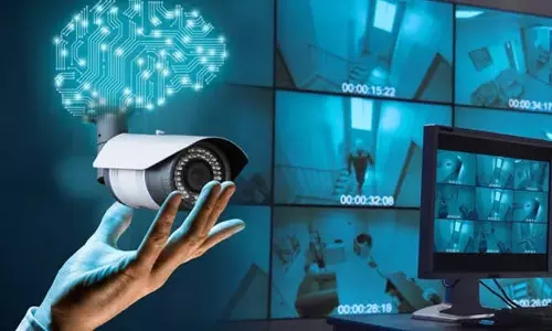 പൊലീസ് സ്റ്റേഷനുകളിലെ സി.സി.ടി.വി കാമറ: അനുകരിക്കാം ഈ കേരളാ മോഡൽ -സുപ്രീകോടതി പൊലീസ് സ്റ്റേഷനുകളിലെ സി.സി.ടി.വി കാമറ: അനുകരിക്കാം ഈ കേരളാ മോഡൽ -സുപ്രീകോടതി