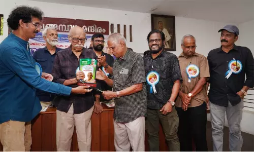 കള്ളങ്ങൾക്ക് സഞ്ചാരവേഗം കൂടുന്ന കാലത്ത് സാഹിത്യം കാവലാകണം -വൈശാഖൻ