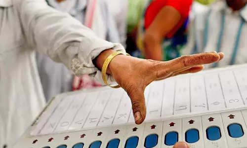 പോരാട്ടം ഇഞ്ചോടിഞ്ച്; ഒളവണ്ണയും കുന്ദമംഗലവും നിർണായകം