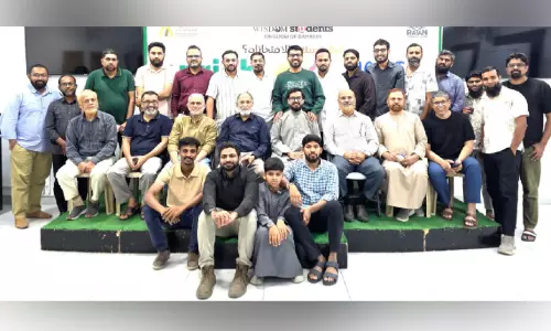 യാത്രയയപ്പ് നൽകി