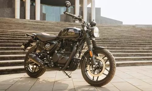 ബേസ് മോഡലിൽ പ്രീമിയം ഫീച്ചർ, പുതിയ വേരിയന്റും ആകർഷകമായ നിറങ്ങളും; പുത്തൻ ലുക്കിൽ റോയൽ എൻഫീൽഡ് ഹണ്ടർ 350 വിപണിയിലെത്തി