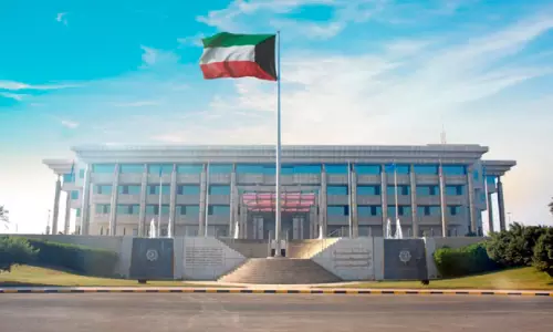 നിരന്തര ആക്രമണങ്ങൾ; പ്രതിരോധം ശക്തം