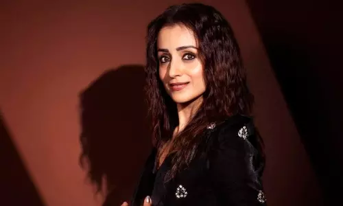 ‘ഞാൻ കോടീശ്വരനെ വിവാഹം കഴിച്ചു, 4 കുട്ടികളുണ്ട്, അവർക്ക് ഇന്നലെ രണ്ട് വയസ്സ് തികഞ്ഞു; ഇന്നത്തെ ഭാവനാ ക്വാട്ട കഴിഞ്ഞോ? വിവാദങ്ങൾക്ക് മറുപടിയുമായി തൃഷ