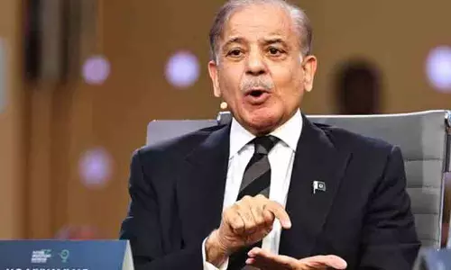 വെടിനിർത്തലിന് മധ്യസ്ഥനായത് ശഹബാസ് ശരീഫ്; ഇരുരാജ്യങ്ങൾക്കും പാകിസ്താനിലേക്ക് ക്ഷണം