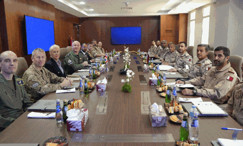 ബ്രി​ട്ടീ​ഷ് വ്യോ​മ​സേ​ന മേ​ധാ​വി​യു​മാ​യി കൂ​ടി​ക്കാ​ഴ്ച