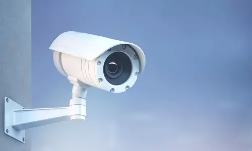 പൊലീസ് സ്റ്റേഷനുകളിൽ സി.സി.ടി.വി; പോരായ്മകൾ പരിഹരിക്കുമെന്ന് കേന്ദ്രം പൊലീസ് സ്റ്റേഷനുകളിൽ സി.സി.ടി.വി; പോരായ്മകൾ പരിഹരിക്കുമെന്ന് കേന്ദ്രം