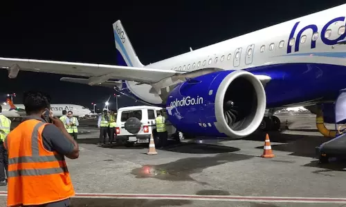 വിമാനത്തിൽ കാറ്ററിങ് വാഹനമിടിച്ച് അപകടം; സർവിസ് നടത്താൻ ബദൽ സംവിധാനമൊരുക്കി ഇൻഡിഗോ