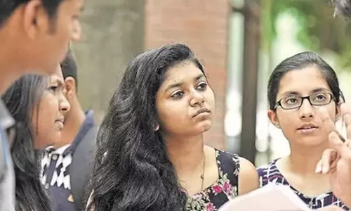 പഠനാനുമതി രേഖകൾ ഹാജറാക്കണം; ഇന്ത്യക്കാരടക്കമുള്ള വിദേശവിദ്യാർഥികൾക്ക് നോട്ടീസ് അയച്ച് കാനഡ