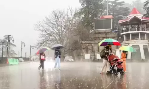 ഏപ്രിൽ മാസത്തിൽ ജനുവരിയിലെ തണുപ്പും അപ്രതീക്ഷിത മഞ്ഞുവീഴ്ചയും കനത്ത മഴയും; വിളനാശഭീതിയിൽ കർഷകർ