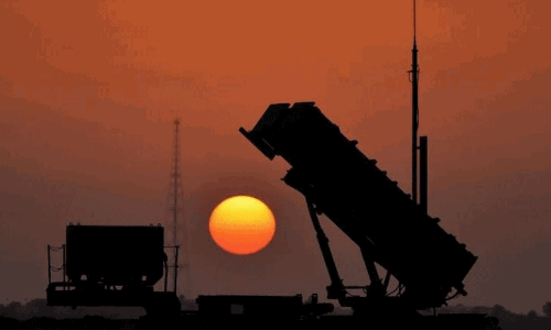 സൗദിയിലെ കിഴക്കൻ മേഖല ലക്ഷ്യമാക്കി വന്ന അഞ്ച് ബാലിസ്റ്റിക് മിസൈലുകൾ തകർത്തു