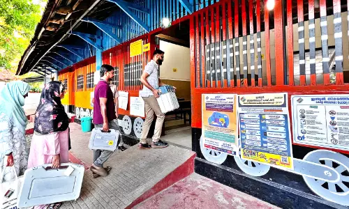 വിധിയെഴുത്ത് ഇന്ന്; ജില്ലയിൽ പ്രതീക്ഷയോടെ മുന്നണികൾ