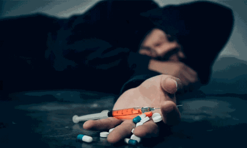 മ​യ​ക്കു​മ​രു​ന്ന് കേ​സു​ക​ളി​ല്‍ ബം​ഗ​ളൂ​രു ഒ​ന്നാ​മ​ത്