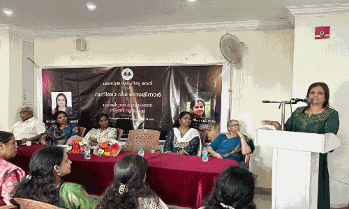 ‘ഭയമില്ലാതെ ഡിജിറ്റൽ ഇടങ്ങൾ ഉപയോഗിക്കാൻ സ്ത്രീകളെ ശാക്തീകരിക്കണം’-ഡോ. ​വി.​കെ. ദീ​പ