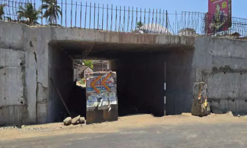 ദേശീയപാത നീലേശ്വരം അടിപ്പാതയിൽ വിള്ളൽ