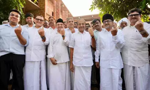 ക്വാർട്ടറും സെമിയും ജയിച്ചു, ഫൈനൽ തൂത്തുവാരും, റെക്കോർഡ് ഭൂരിപക്ഷത്തോടെ യു.ഡി.എഫ് അധികാരത്തിലെത്തും; സാദിഖലി തങ്ങൾ