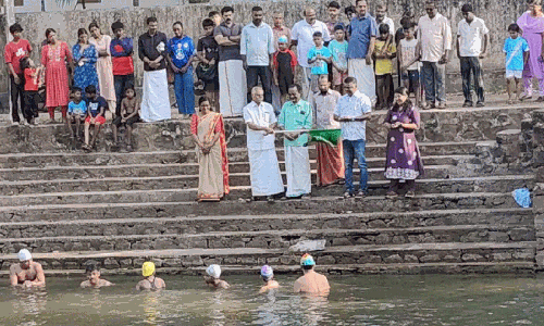 വൈക്കത്ത് വേനൽക്കാല നീന്തൽ പരിശീലനം