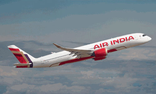 ഇന്ധന വില കുതിപ്പ്: ടിക്കറ്റ് നിരക്ക് ഉയർത്തി വിമാനക്കമ്പനികൾ, സേവനങ്ങളിൽ മാറ്റങ്ങൾ