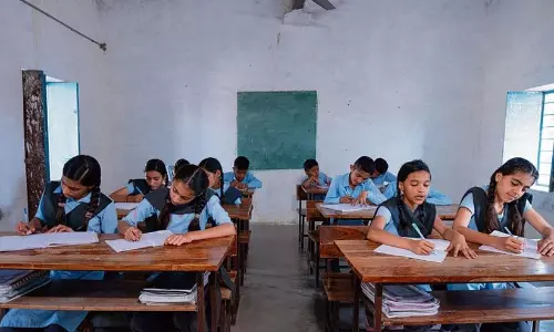 ത്രിഭാഷാ പദ്ധതി: സ്‌കൂളുകൾക്ക് ഏഴ് ദിവസത്തെ സമയപരിധി നൽകി സി.ബി.എസ്.ഇ