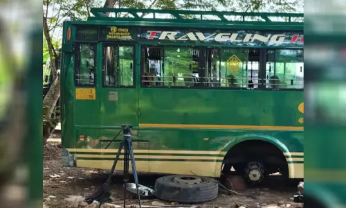 ബസിന്റെ അറ്റകുറ്റപ്പണിക്കിടെ ജാക്കി തെന്നിമാറി ജീവനക്കാരന് ദാരുണാന്ത്യം