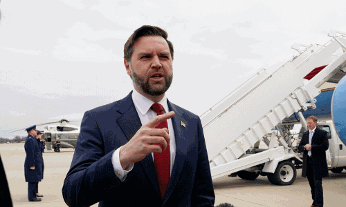 ഞങ്ങളെ കളിപ്പിക്കാൻ നിൽക്കരുത്: ഇറാനുമായുള്ള നിർണായക ചർച്ചകൾക്കായി ജെ.ഡി.വാൻസ് പാകിസ്താനിലേക്ക് ഞങ്ങളെ കളിപ്പിക്കാൻ നിൽക്കരുത്: ഇറാനുമായുള്ള നിർണായക ചർച്ചകൾക്കായി ജെ.ഡി.വാൻസ് പാകിസ്താനിലേക്ക്