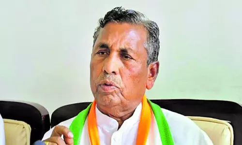 ഓ​ട്ടോ ഗ്യാ​സ് വി​ത​ര​ണ പ്ര​ശ്നം പ​രി​ഹ​രി​ക്ക​ണം -മ​ന്ത്രി കെ.​എ​ച്ച്. മു​നി​യ​പ്പ