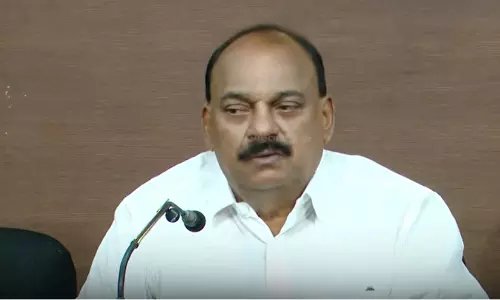 സ്ട്രോങ് റൂം തുറക്കാൻ കലക്ടറുടെ നിർദ്ദേശം; മലപ്പുറത്ത് തെരഞ്ഞെടുപ്പ് അട്ടിമറിക്കാൻ ശ്രമമെന്ന് യു.ഡി.എഫ് സ്ട്രോങ് റൂം തുറക്കാൻ കലക്ടറുടെ നിർദ്ദേശം; മലപ്പുറത്ത് തെരഞ്ഞെടുപ്പ് അട്ടിമറിക്കാൻ ശ്രമമെന്ന് യു.ഡി.എഫ്