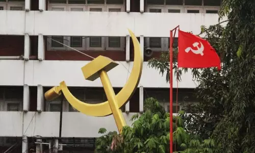 അമ്പലപ്പുഴയും തളിപ്പറമ്പും പ്രത്യേകം പരിശോധിക്കും; സി.പി.എം സംസ്ഥാന സെക്രട്ടിയേറ്റ് ഇന്ന്