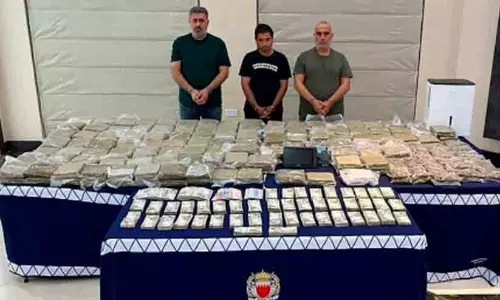 ബഹ്‌റൈനിൽ 1.5 ദശലക്ഷം ദിനാറിന്റെ ലഹരിമരുന്ന് വേട്ട: മൂന്ന് പേർ പിടിയിൽ