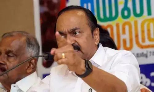 പഠിച്ചുയരാൻ മോഹിച്ച നിതിൻ മടങ്ങിയത് അപമാന ഭാരത്താൽ; മുഖം നോക്കാതെ നടപടി വേണം; സർക്കാരിനെതിരെ വി.ഡി സതീശൻ