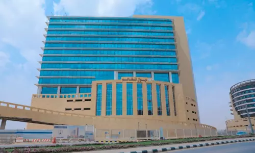 ഹാ​ജ​ർ രേ​ഖ​പ്പെ​ടു​ത്തി​യ ശേ​ഷം; ജോ​ലി ചെ​യ്യാ​തെ മു​ങ്ങു​ന്ന​വ​ർക്ക് എ​തി​രെ ക​ടു​ത്ത ന​ട​പ​ടി