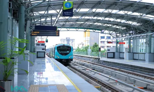 എളംകുളം മെട്രോ സ്റ്റേഷൻ; അറ്റകുറ്റപ്പണികൾ ഉടൻ ആരംഭിക്കും