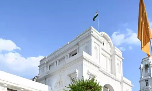 തമിഴ് നടൻ എസ്.വി ശേഖറിനെ പരാമർശിച്ച് ഡൽഹി നിയമസഭയ്ക്ക് ബോംബ് ഭീഷണി