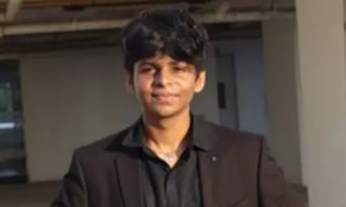 മലയാളി വിദ്യാർഥി കൊൽക്കത്തയിൽ കെട്ടിടത്തിൽനിന്ന് വീണ് മരിച്ച നിലയിൽ മലയാളി വിദ്യാർഥി കൊൽക്കത്തയിൽ കെട്ടിടത്തിൽനിന്ന് വീണ് മരിച്ച നിലയിൽ