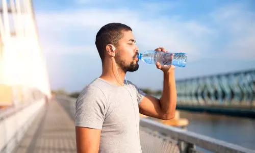 വെള്ളം കുടിച്ചിട്ടും കുടിച്ചിട്ടും ദാഹം മാറുന്നില്ലേ?
