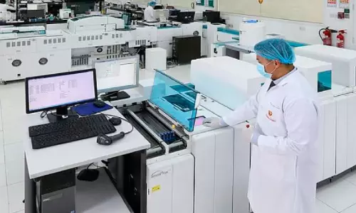 ആരോഗ്യസുരക്ഷാ മേഖലക്ക് പിന്തുണയുമായി ഡി.എച്ച്.സി.എ; ലൈസൻസ് പുതുക്കുന്നതിനുള്ള ഫീസും പിഴയും ഒഴിവാക്കി