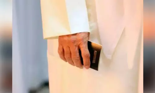 2,182 വ്യക്തികളുടെ കുവൈത്ത് പൗരത്വം പിൻവലിച്ചു