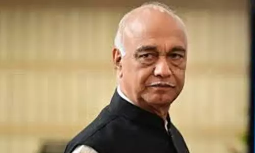 സി.ഐ.ടി.യു നോയിഡയിലെ തൊഴിലാളികൾക്കൊപ്പം; സമരക്കാരെ തീവ്രവാദികളെന്ന് വിളിച്ച് അടിച്ചമർത്താൻ ശ്രമം- എളമരം കരീം